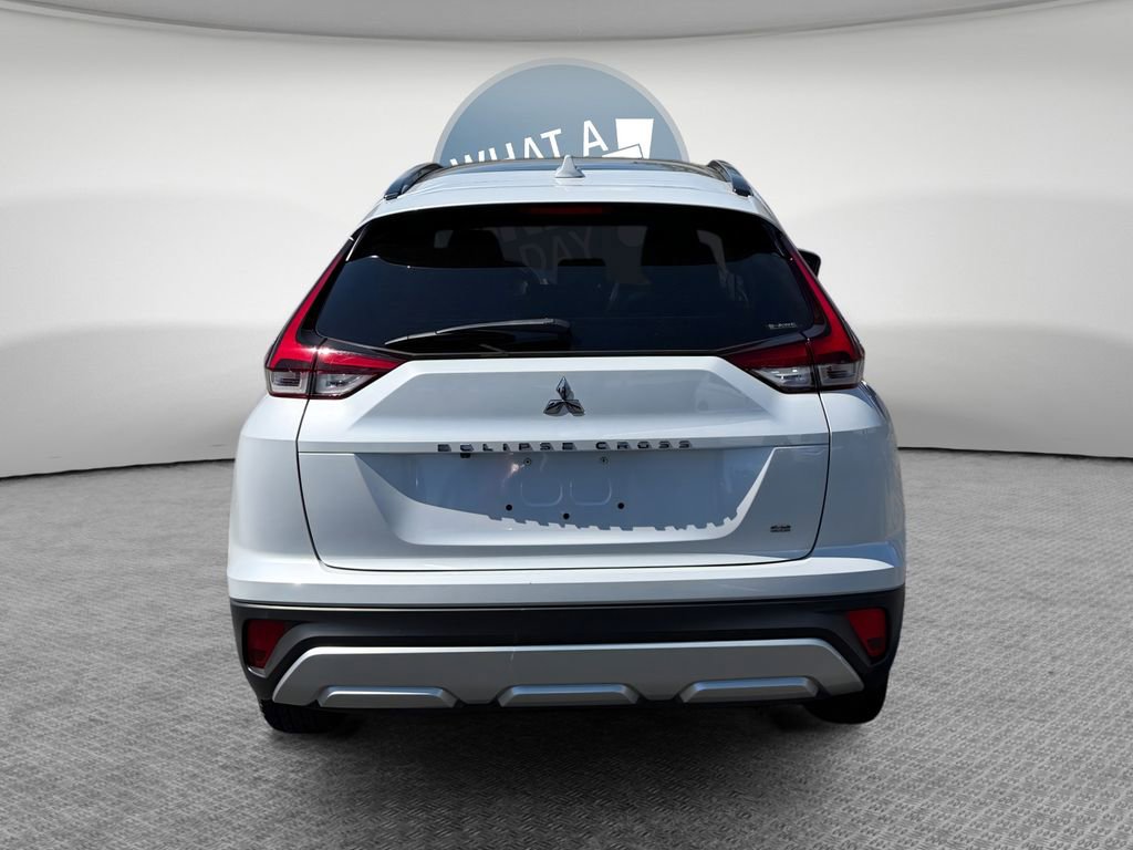 Used 2023 Mitsubishi Eclipse Cross SE image 5