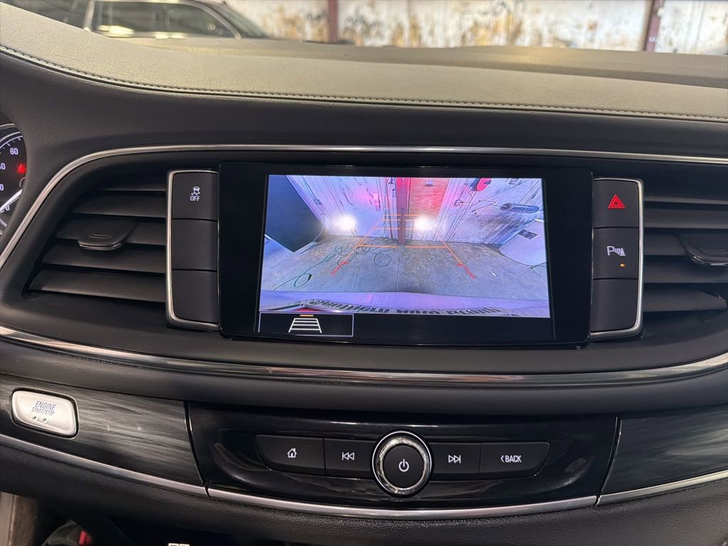Used 2021 Buick Enclave Preferred image 19