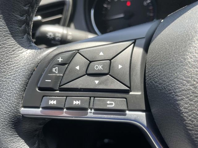 Used 2020 Nissan Rogue SL FWD image 30