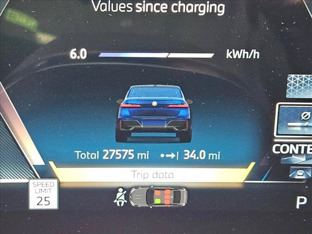 Used 2024 BMW i7 xDrive60 AWD/4WD image 10