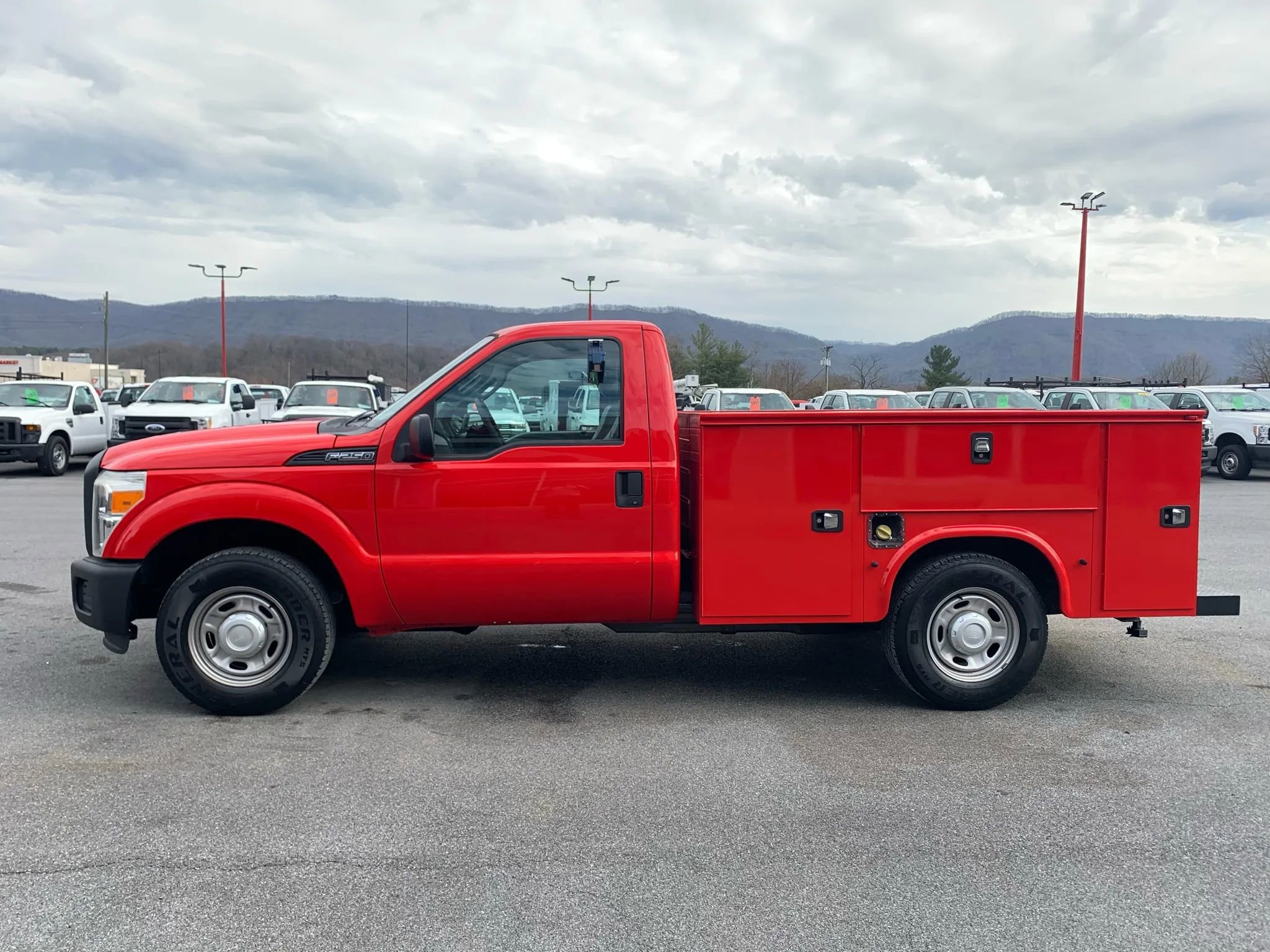 Used 2016 Ford F250 XL image 5