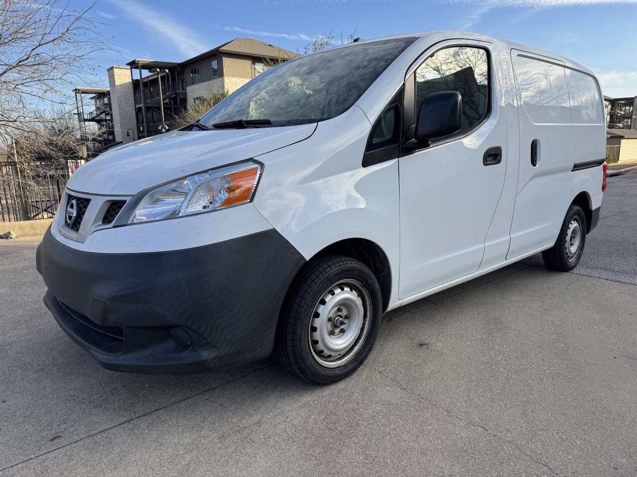 Used 2019 Nissan NV200 S w/ Cruise Control Package image 1