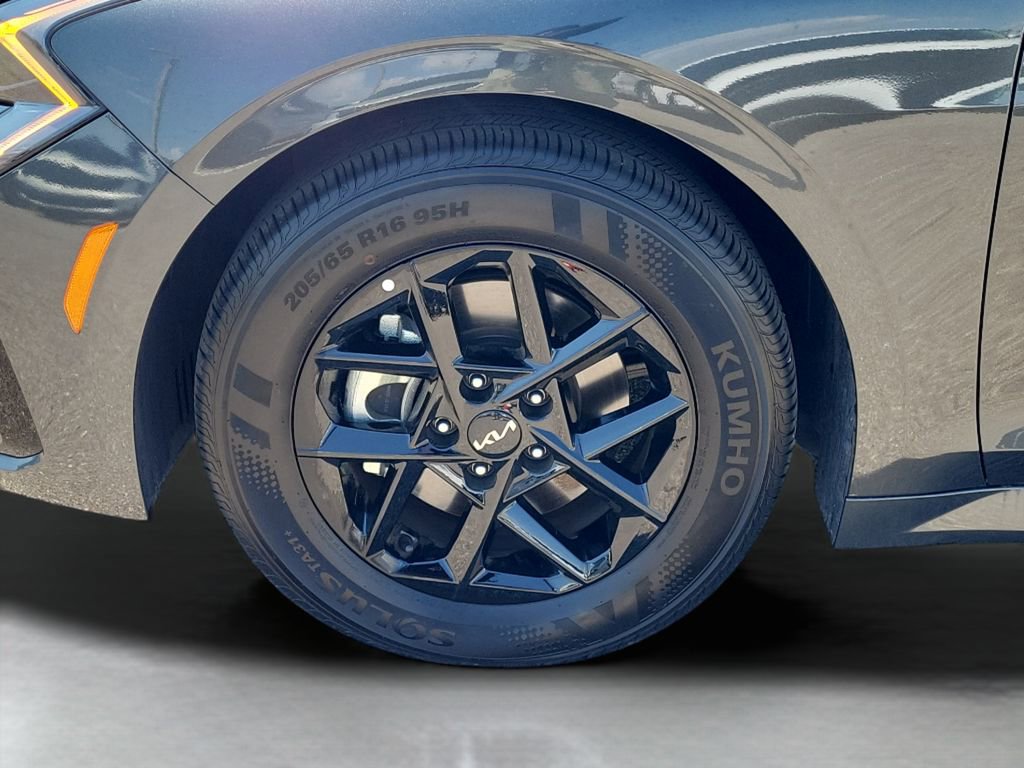 Used 2026 Kia K5 LXS image 29
