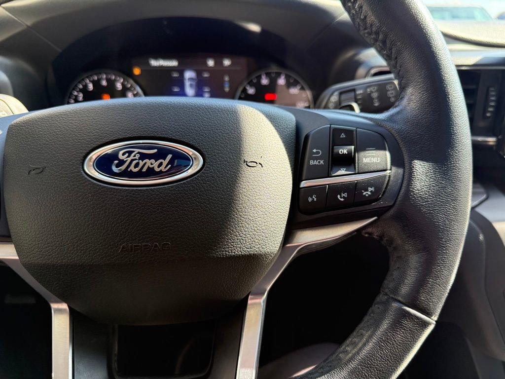Used 2020 Ford Explorer Limited RWD image 27