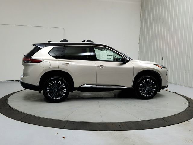 New 2026 Nissan Rogue Platinum image 8