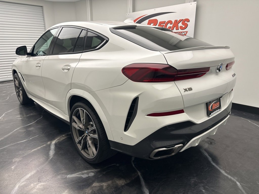 Used 2022 BMW X6 M50i w/ Executive Package image 4