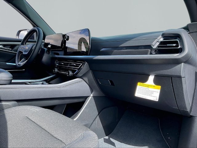 New 2027 Chevrolet Traverse LT w/ Driver Confidence Package AWD/4WD image 9