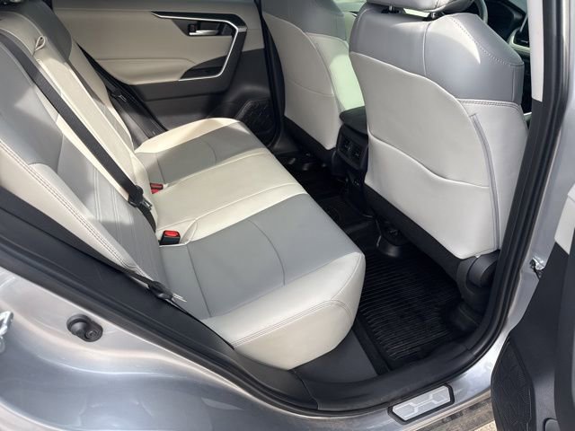 Used 2024 Toyota RAV4 XLE Premium w/ Weather Package AWD/4WD image 31