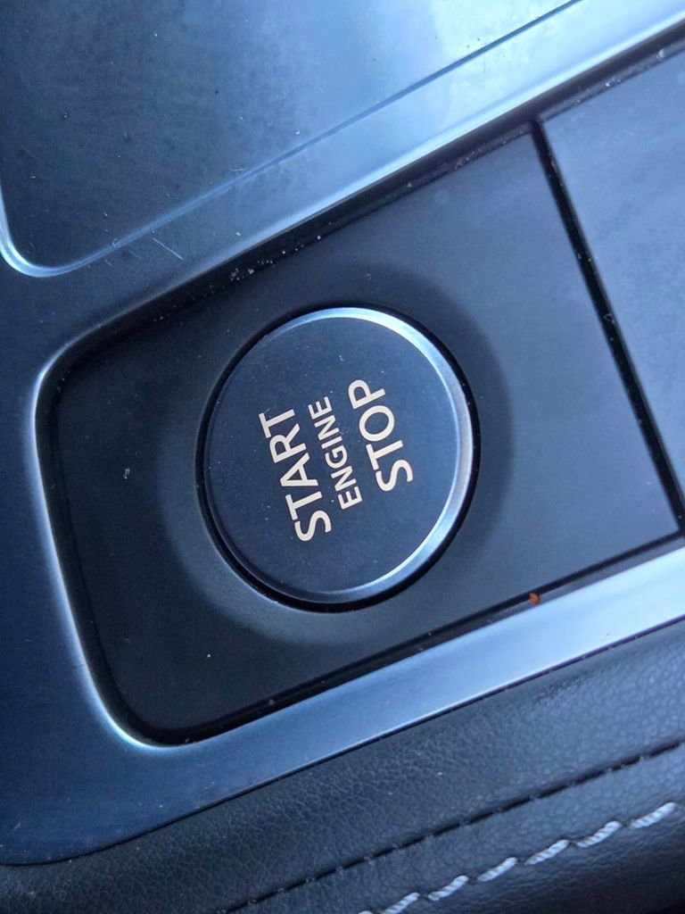 Certified 2025 INFINITI QX60 Luxe w/ Black Edition image 21