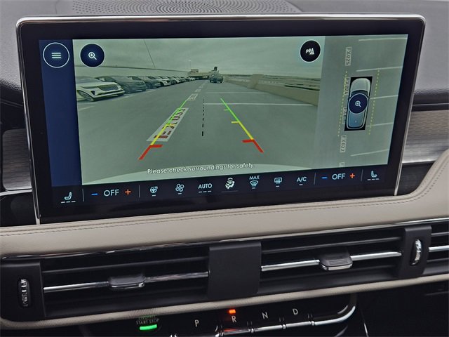 New 2026 Lincoln Corsair Premiere image 17