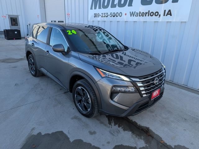 Used 2024 Nissan Rogue SV image 6