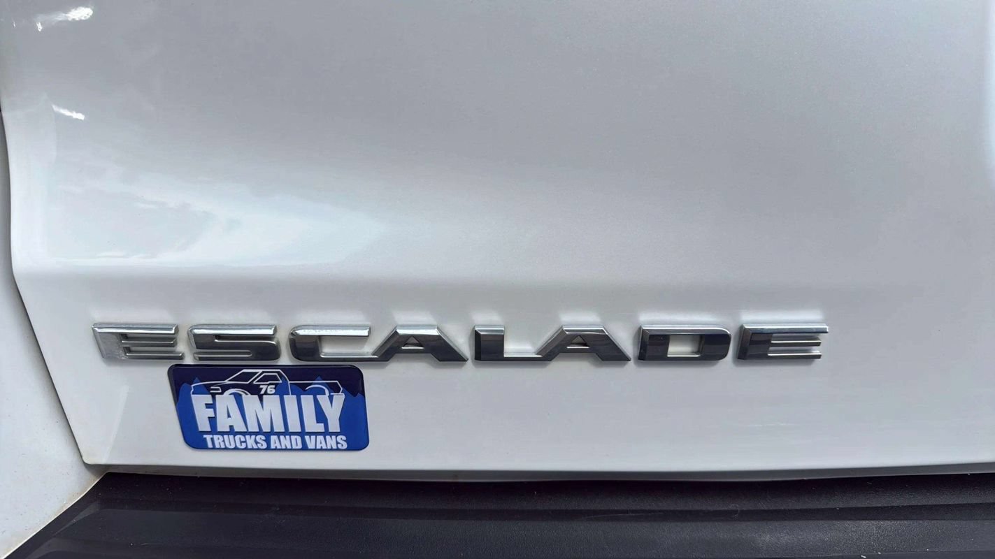 Used 2016 Cadillac Escalade Premium AWD/4WD image 26
