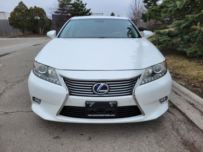 Used 2015 Lexus ES 300h w/ Navigation System Package image 38