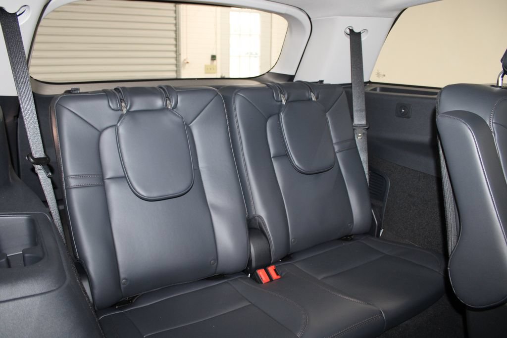 New 2026 Lincoln Aviator 2WD w/ Jet Appearance Package image 34