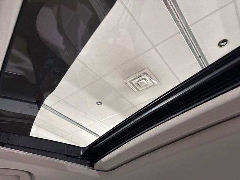 Used 2021 Honda Accord EX-L image 21