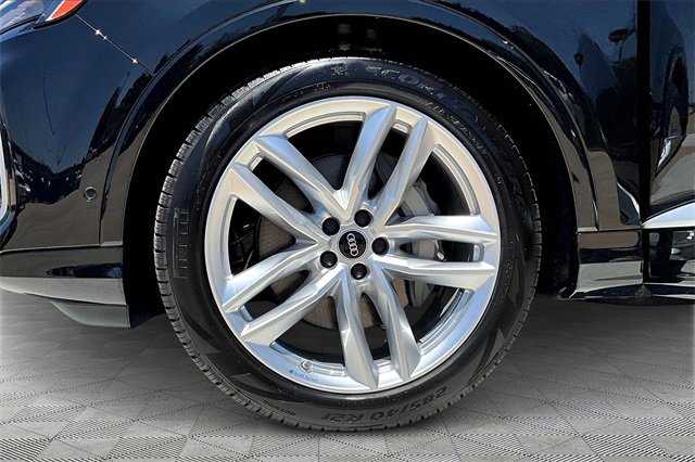 New 2025 Audi Q7 3.0T Premium Plus image 12