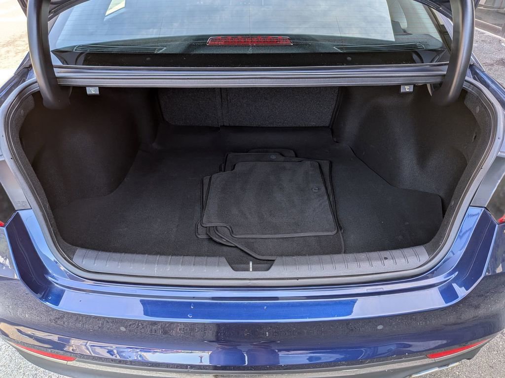 Used 2018 Kia Optima LX FWD image 8