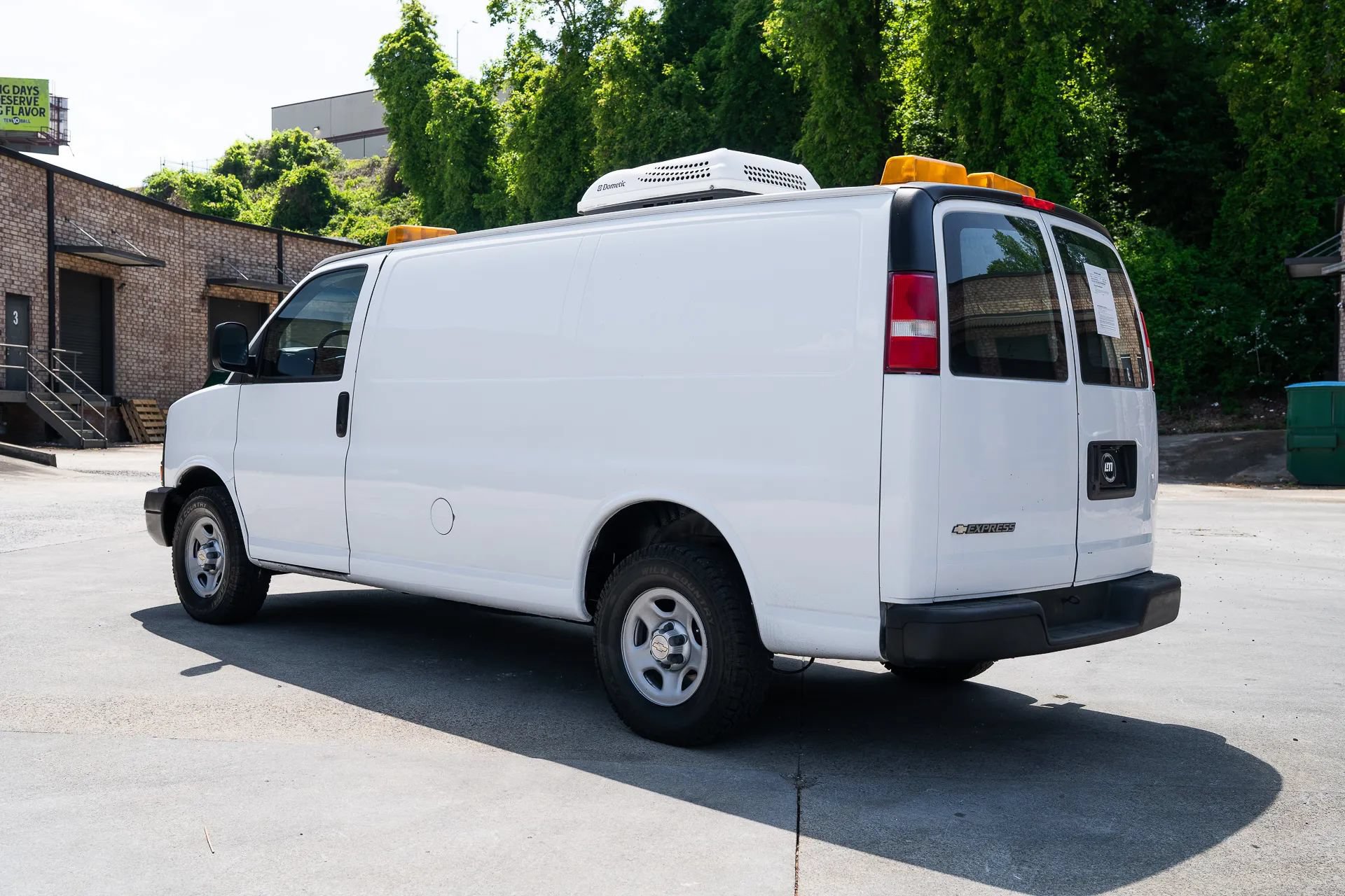 Used 2007 Chevrolet Express 1500 RWD image 6