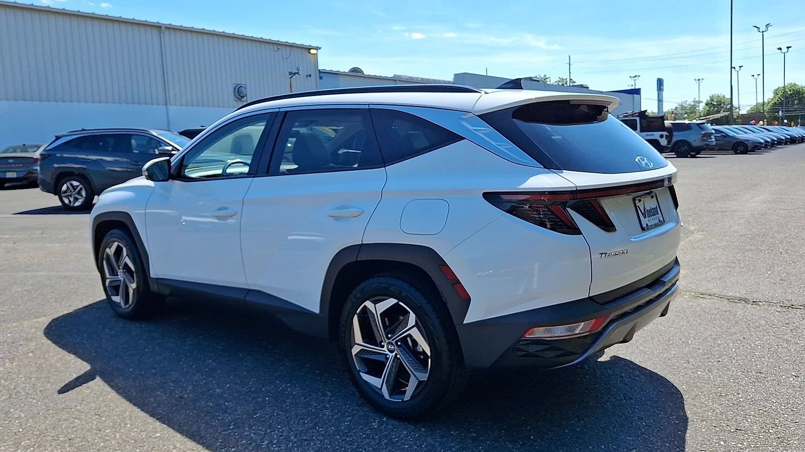 Certified 2024 Hyundai Tucson Limited AWD/4WD image 6