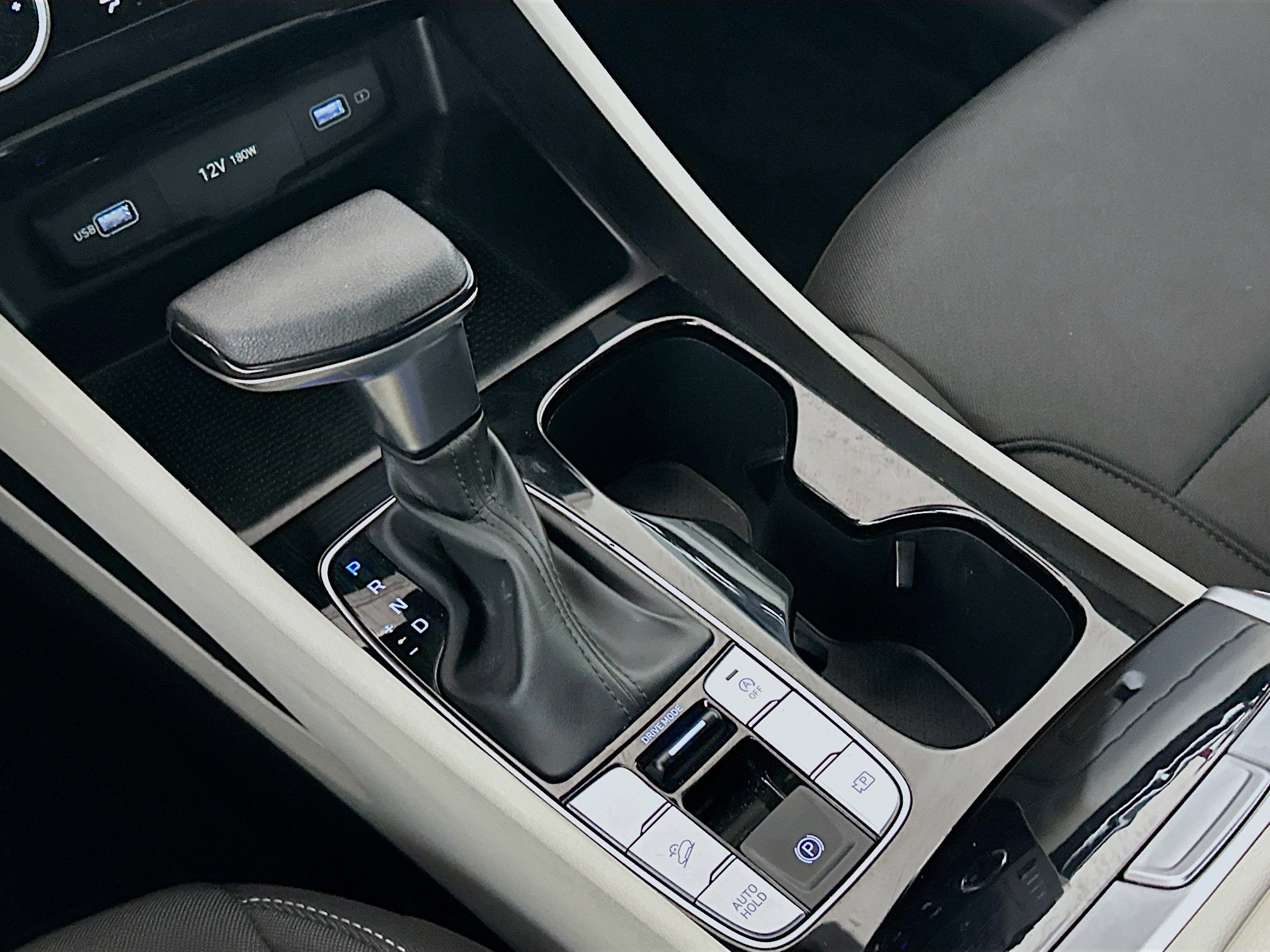 Used 2024 Hyundai Tucson SE image 24