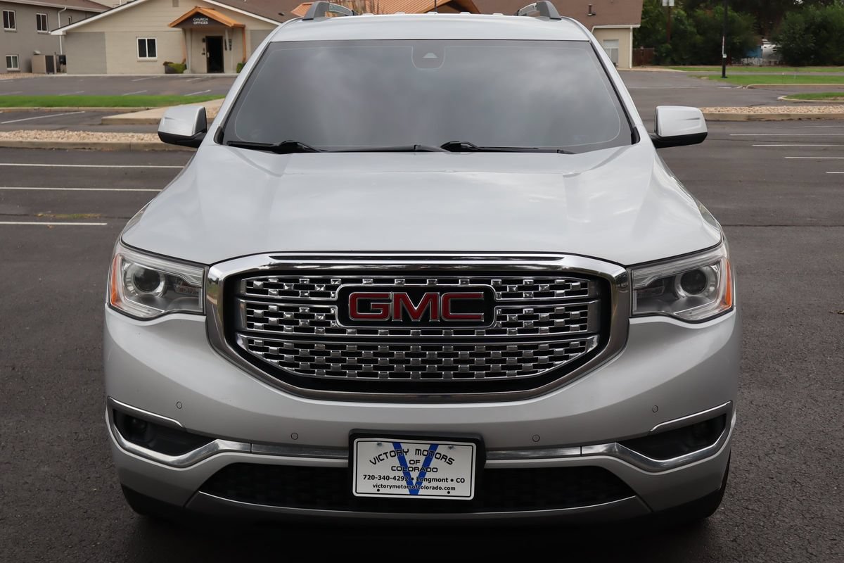 Used 2017 GMC Acadia Denali AWD/4WD image 12