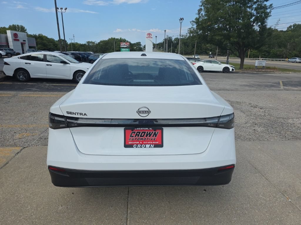 New 2027 Nissan Sentra SV FWD image 4