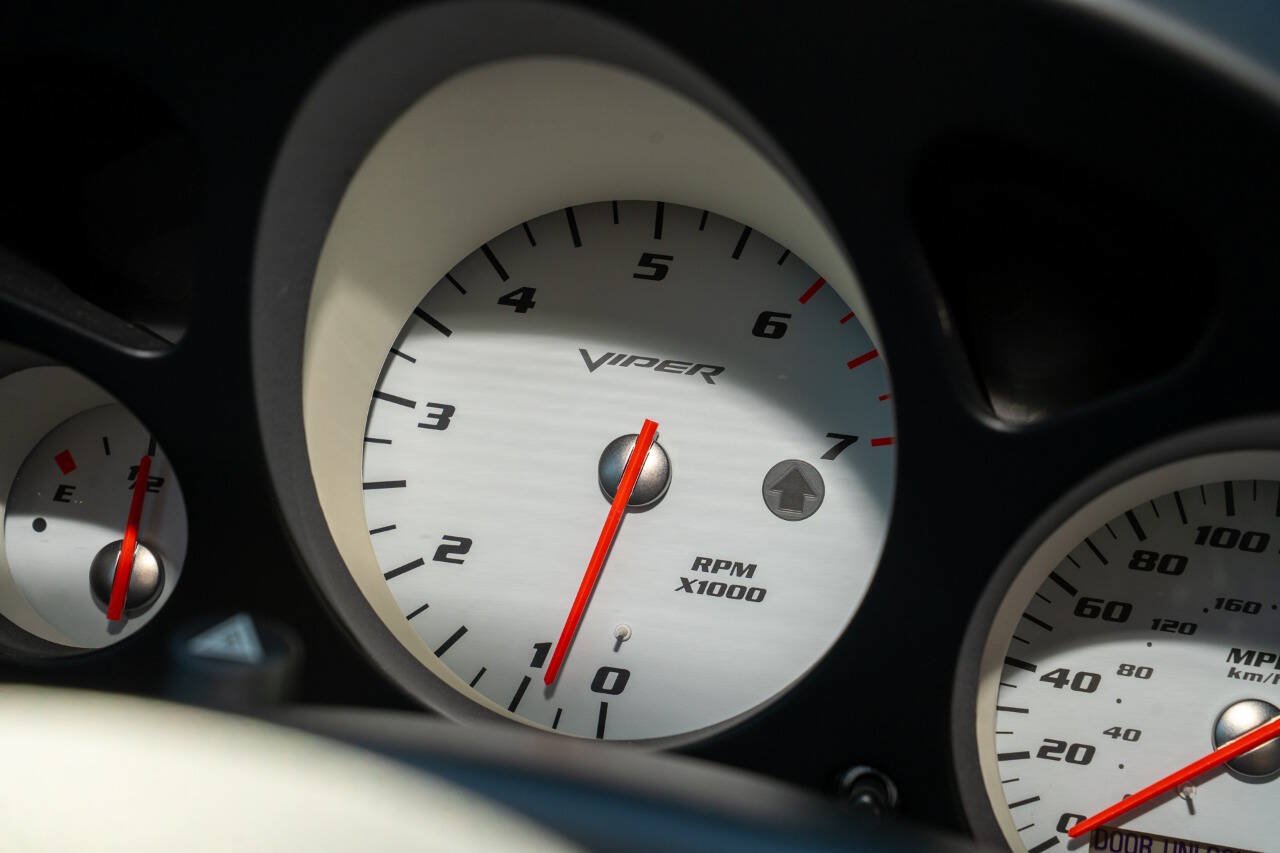 Used 2006 Dodge Viper SRT-10 RWD image 33