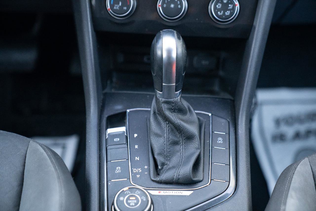 Used 2018 Volkswagen Tiguan S AWD/4WD image 30