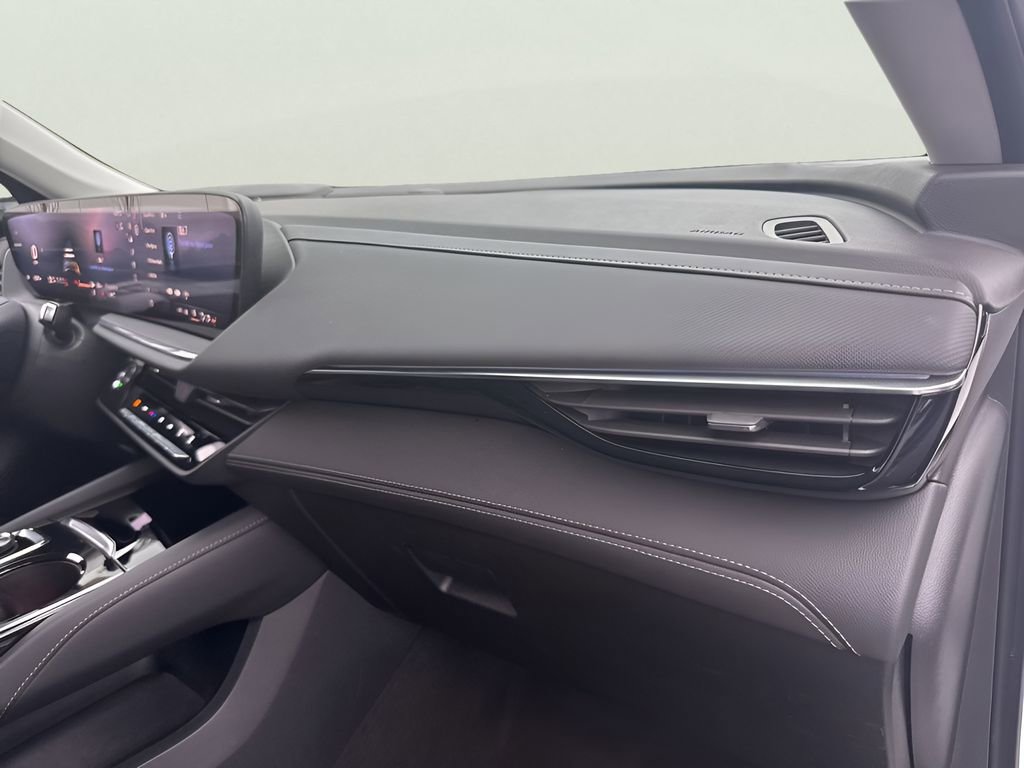 Used 2025 Buick Envision Preferred image 18