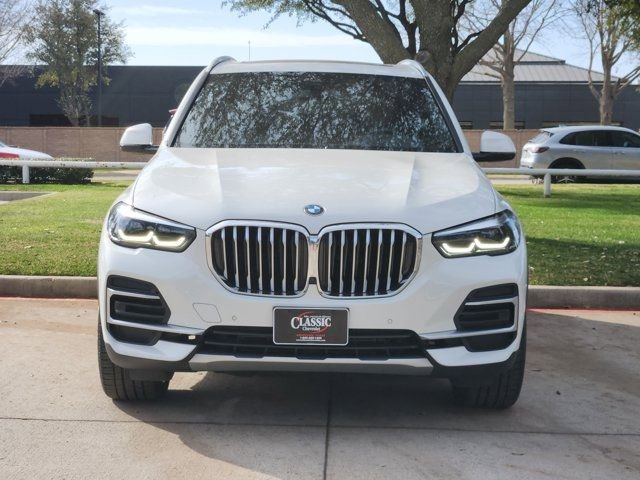 Used 2023 BMW X5 sDrive40i w/ Parking Assistance Package image 11