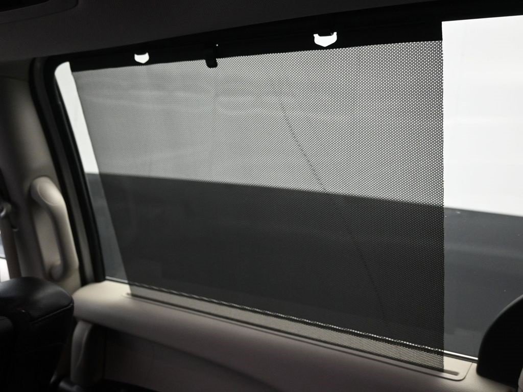 Used 2017 Chrysler Pacifica Touring-L Plus image 52