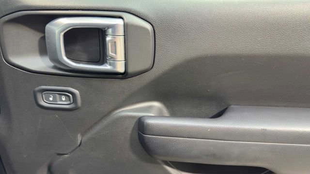 Used 2021 Jeep Wrangler Unlimited Sport image 13
