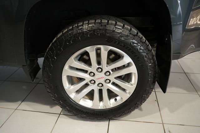 Used 2018 GMC Canyon SLT w/ Driver Alert Package image 10