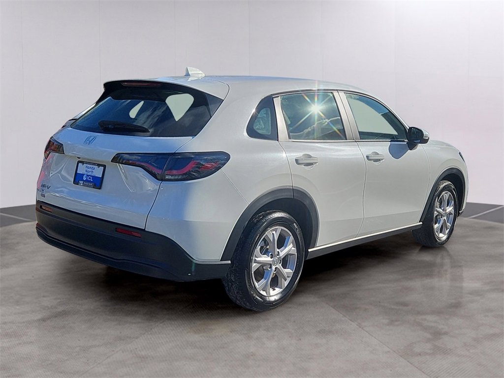 Certified 2025 Honda HR-V LX image 7