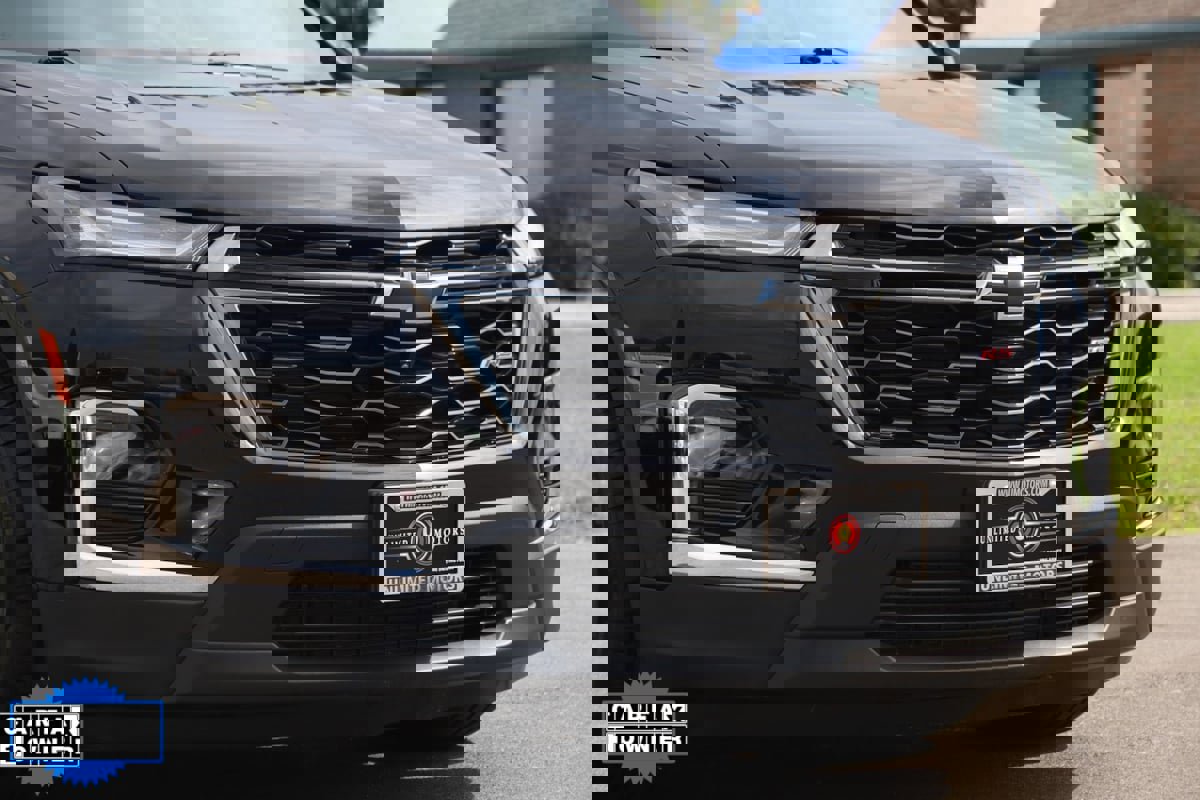 Used 2023 Chevrolet Traverse RS w/ LPO, Floor Liner Package image 49