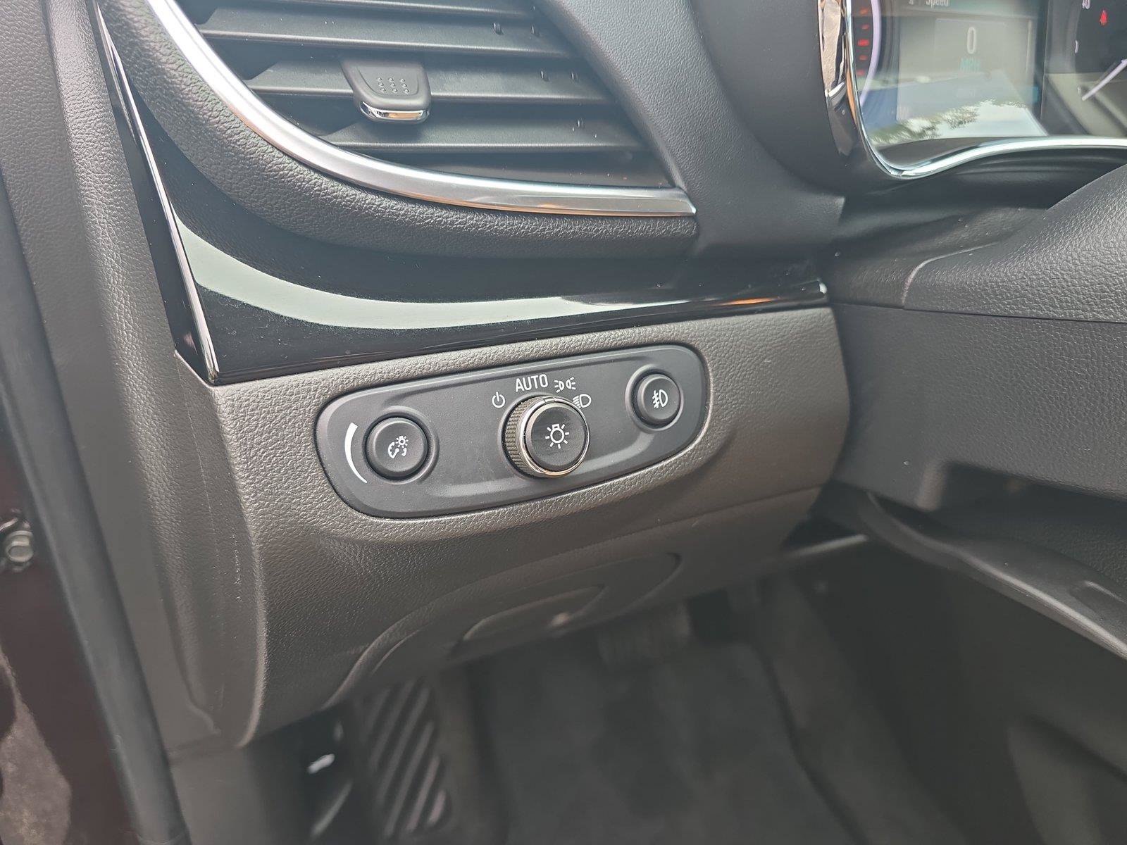 Used 2017 Buick Encore Essence AWD/4WD image 23