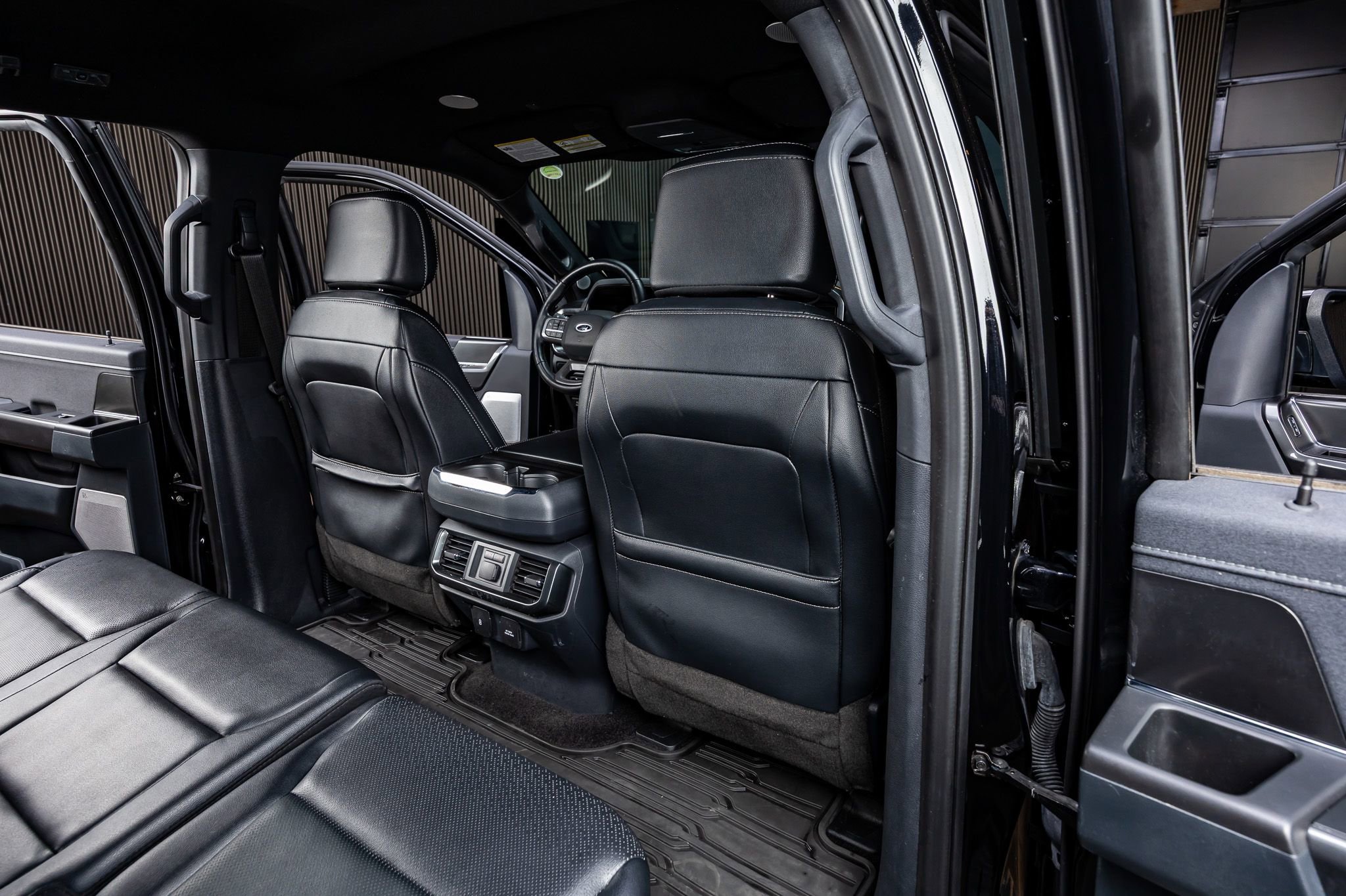 Used 2022 Ford F150 Lariat w/ Equipment Group 502A High image 32