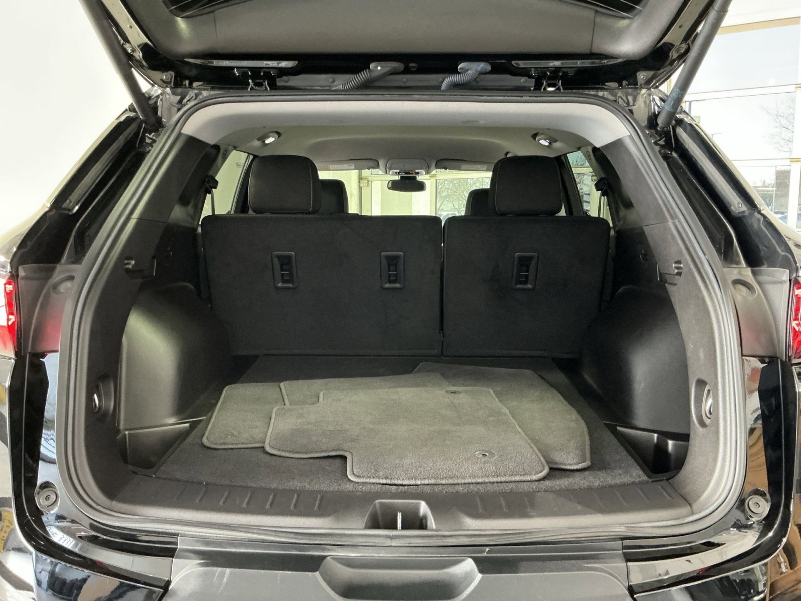 Used 2024 Chevrolet Blazer LT w/ Convenience Package image 31