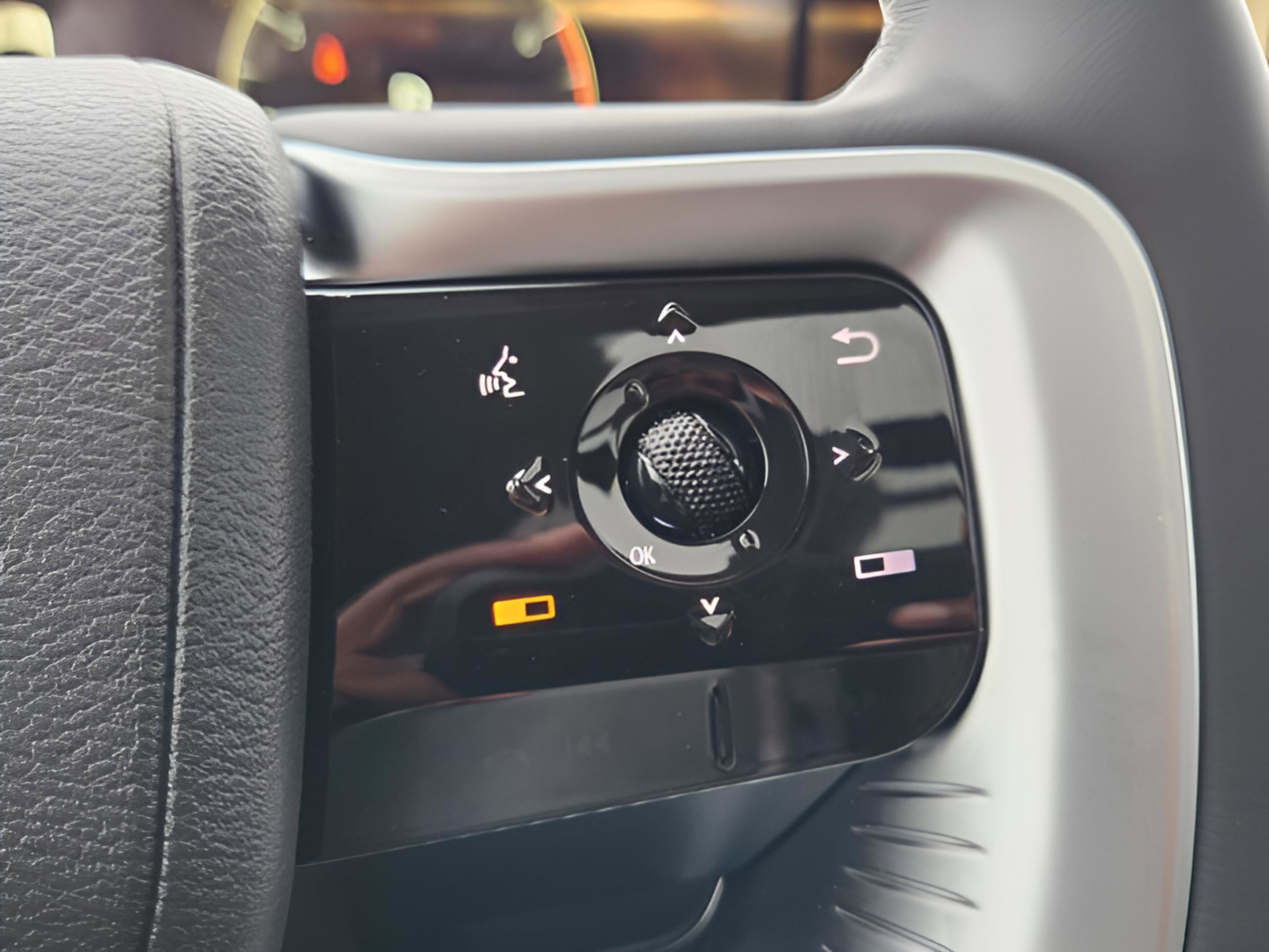 New 2025 INFINITI QX80 Luxe w/ Exterior Package image 18