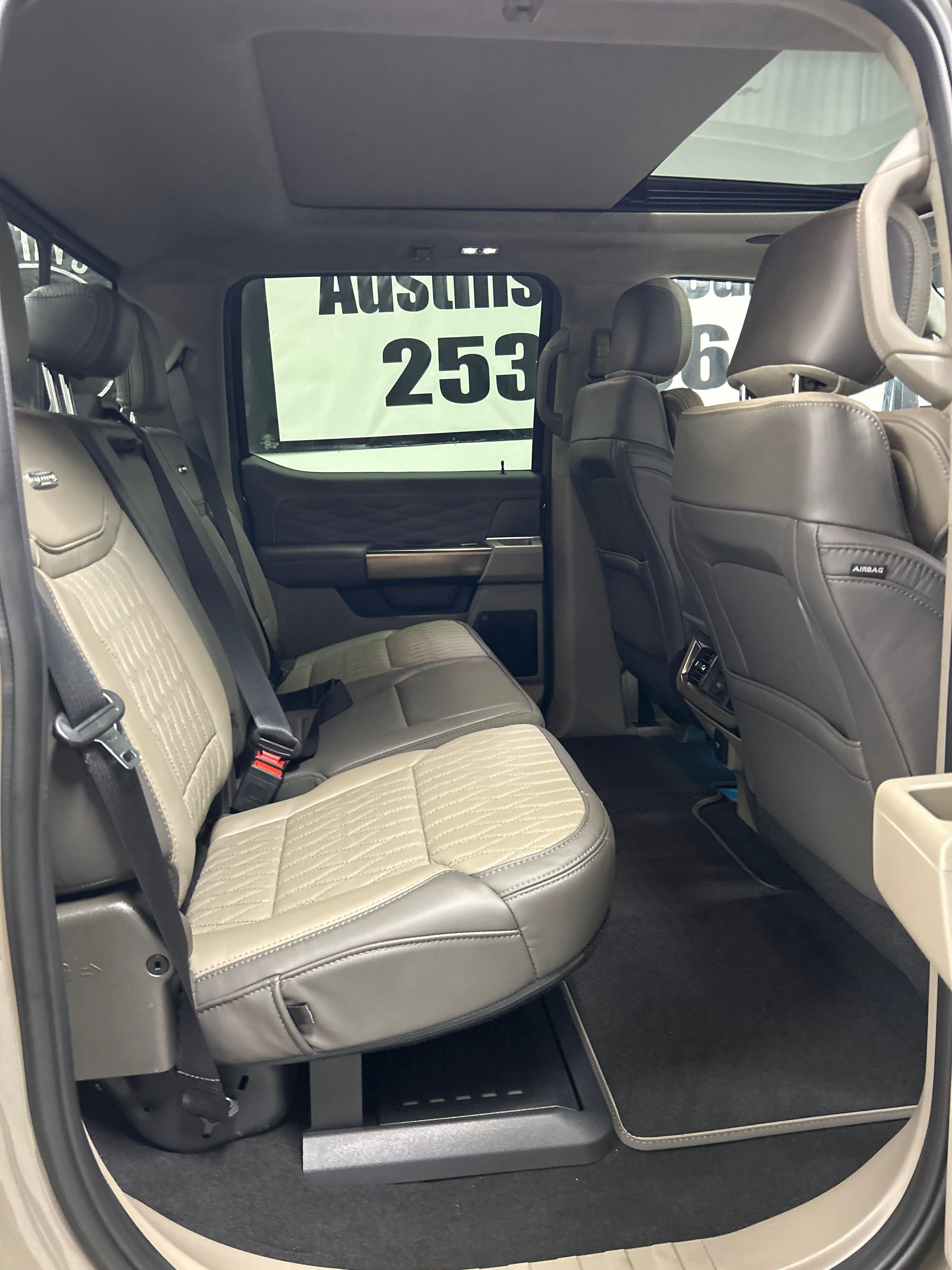 Used 2026 Ford F450 Platinum w/ Platinum Plus Package image 17