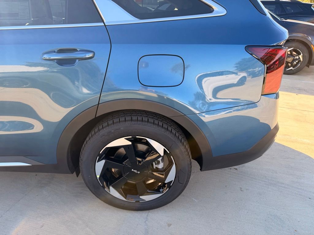 New 2026 Kia Sorento EX image 9