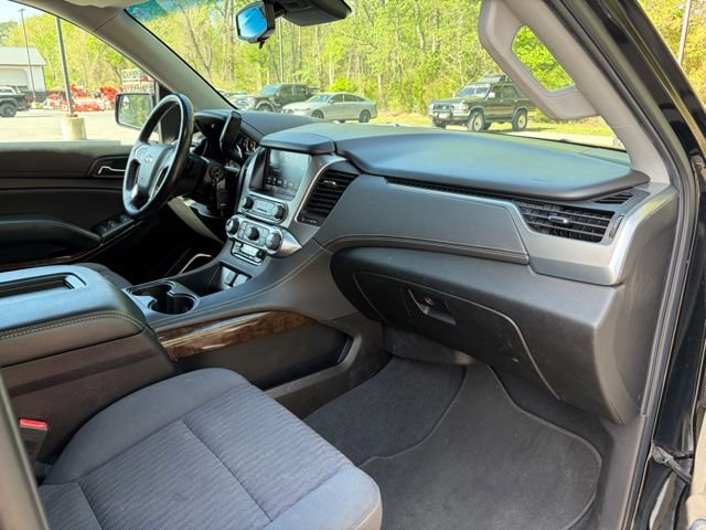 Used 2019 Chevrolet Tahoe LS w/ Enhanced Driver Alert Package image 23