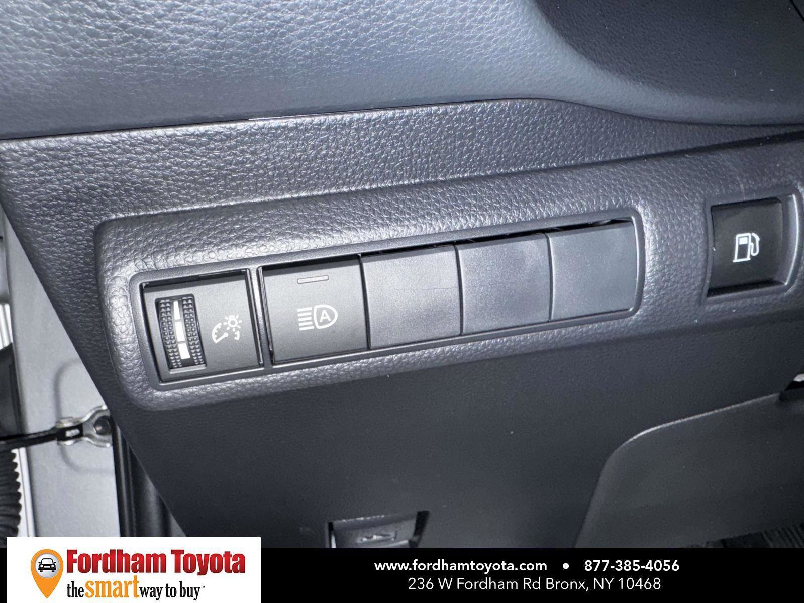 Certified 2023 Toyota Corolla LE w/ LE Convenience Package image 8