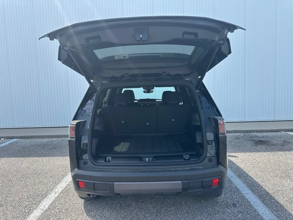 New 2026 Jeep Cherokee Limited AWD/4WD image 21