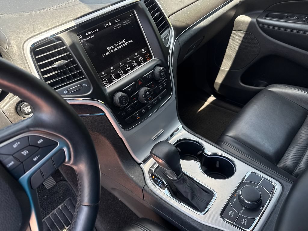 Used 2018 Jeep Grand Cherokee Limited AWD/4WD image 16
