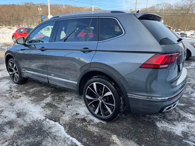 Certified 2022 Volkswagen Tiguan SEL R-Line image 7