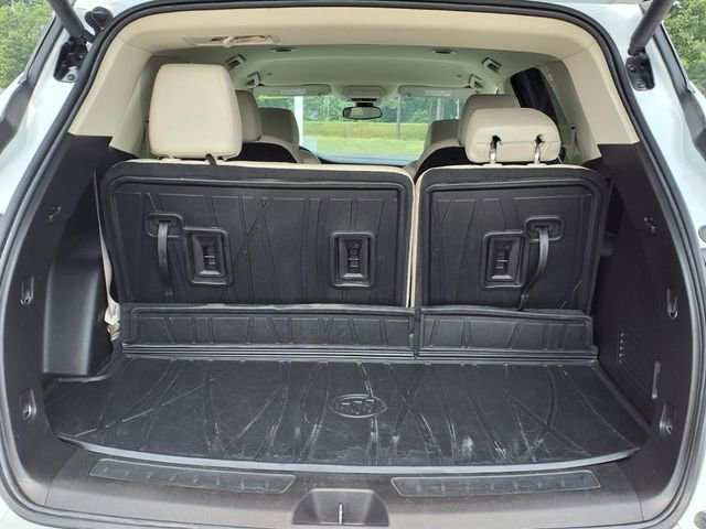 Used 2022 Buick Enclave Essence w/ Trailering Package, 5000 lbs. image 3