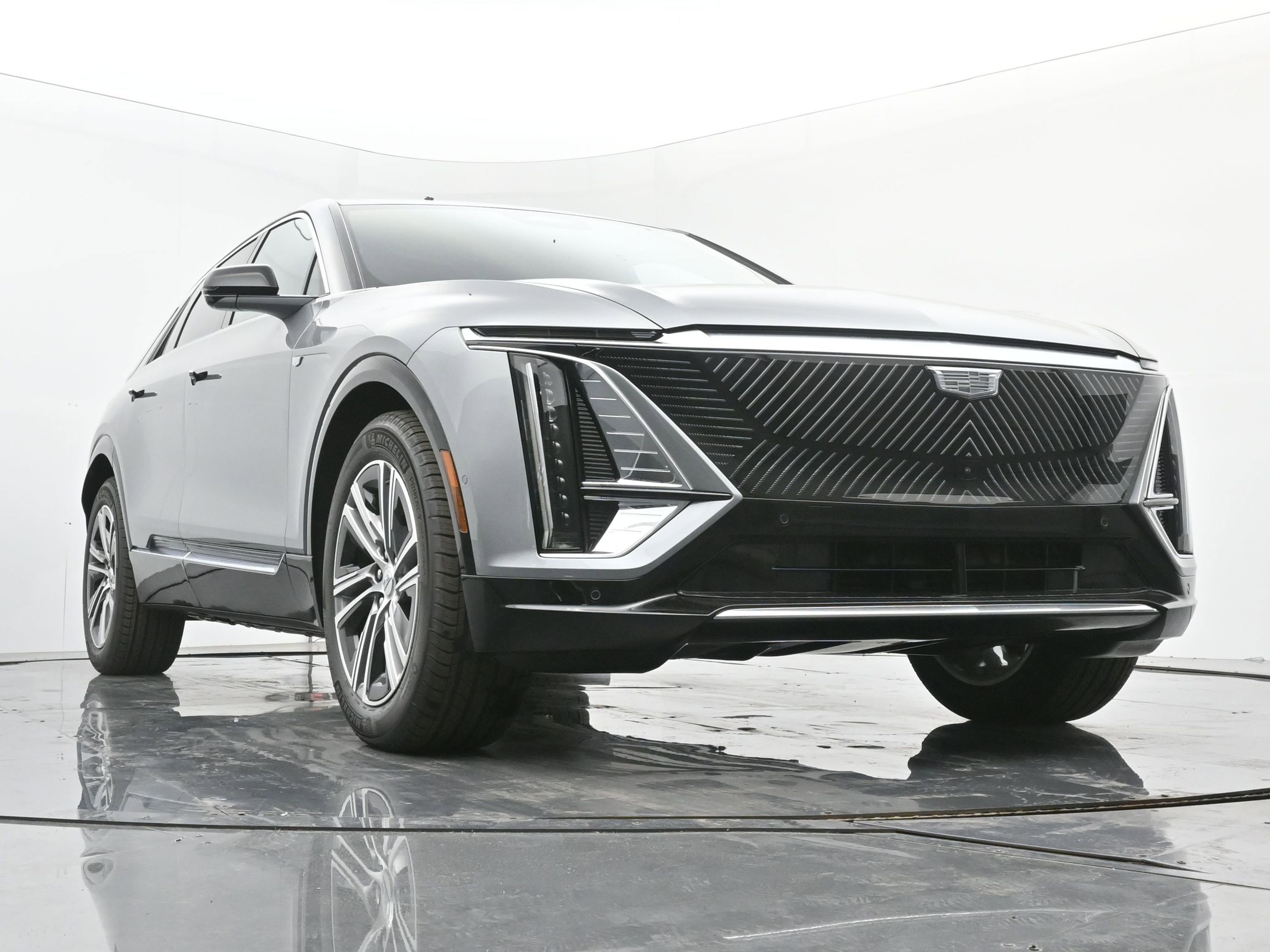 New 2025 Cadillac Lyriq Luxury image 22