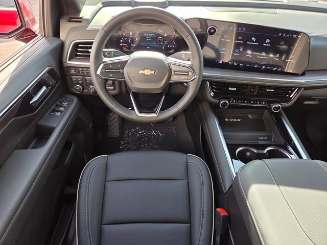 New 2026 Chevrolet Suburban Premier w/ Sun And Tow Package AWD/4WD image 9