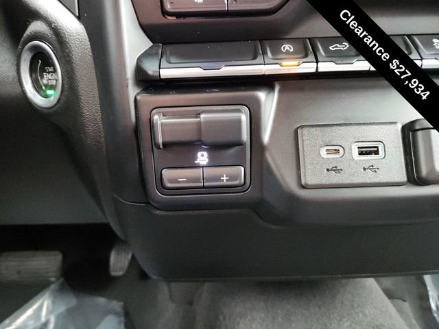 Used 2022 Chevrolet Silverado 1500 RST AWD/4WD image 41